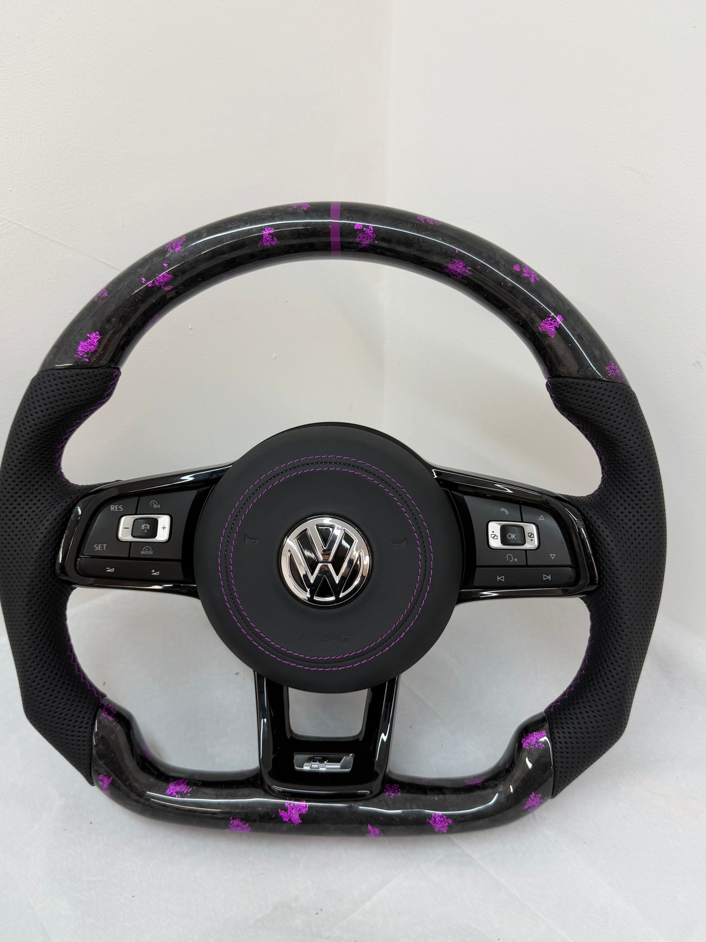 Volkswagen Golf MK7/7.5 GTI / R PURPLE FORGE Carbon Fibre Steering Wheel including  Airbag Cover