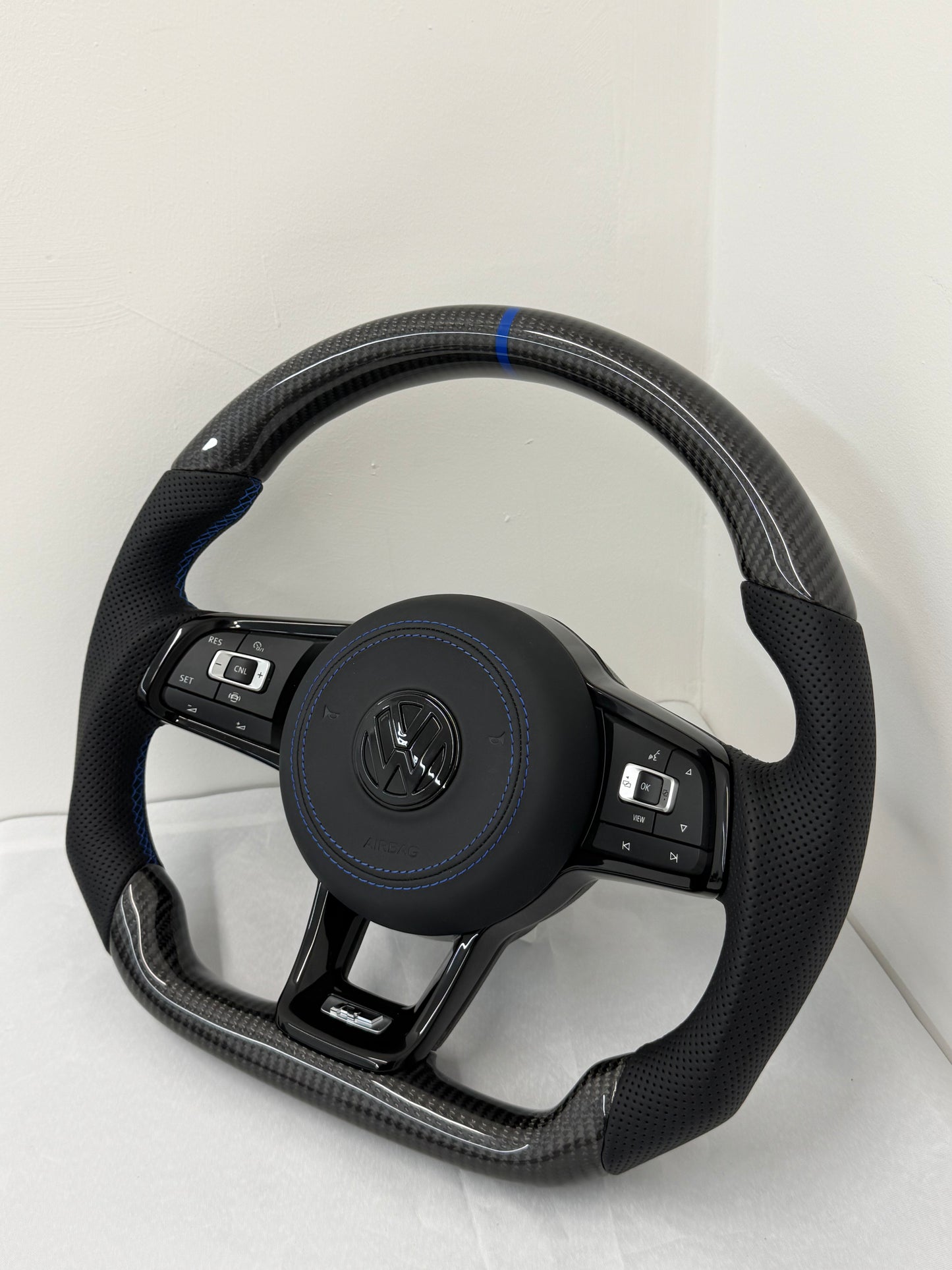 Volkswagen Golf MK7/7.5 GTI / R Carbon Fibre Steering Wheel including buttons and airbag