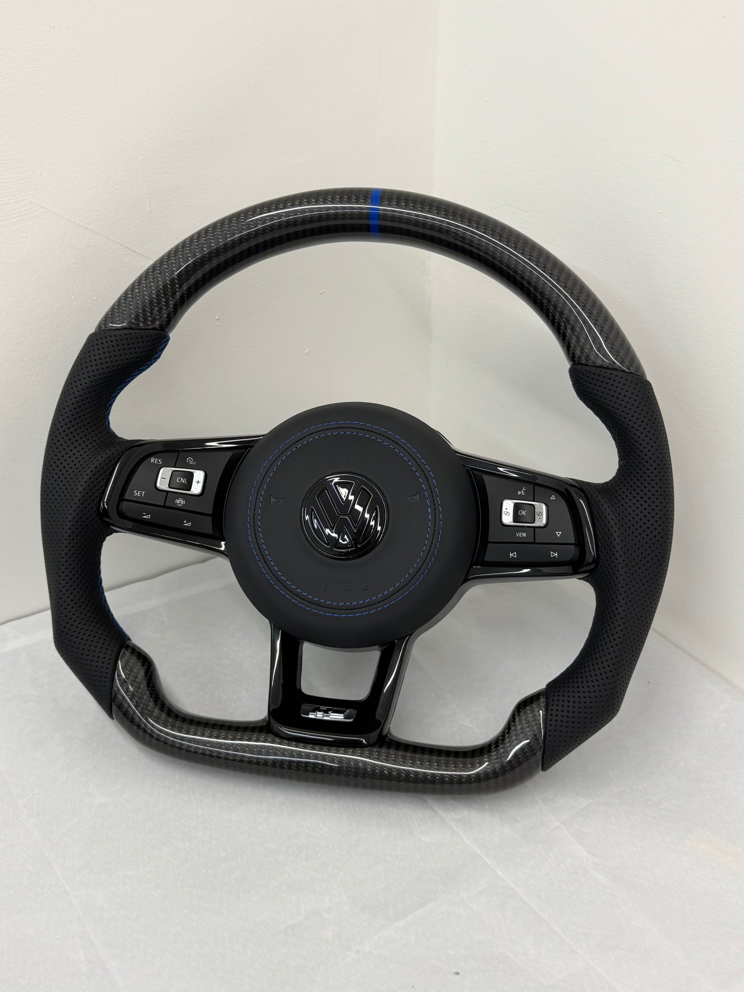 Volkswagen Golf MK7/7.5 GTI / R Carbon Fibre Steering Wheel including buttons and airbag